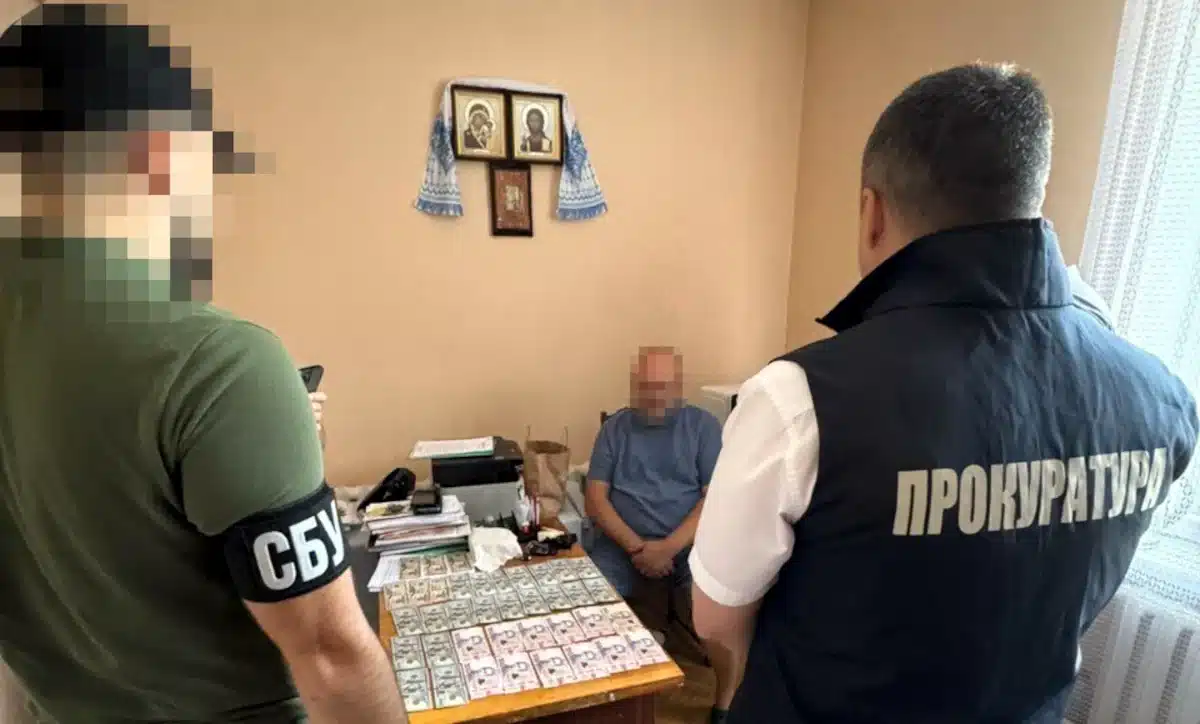 Лікар у Рівному за $3600 обіцяв посприяти в оформленні групи інвалідності