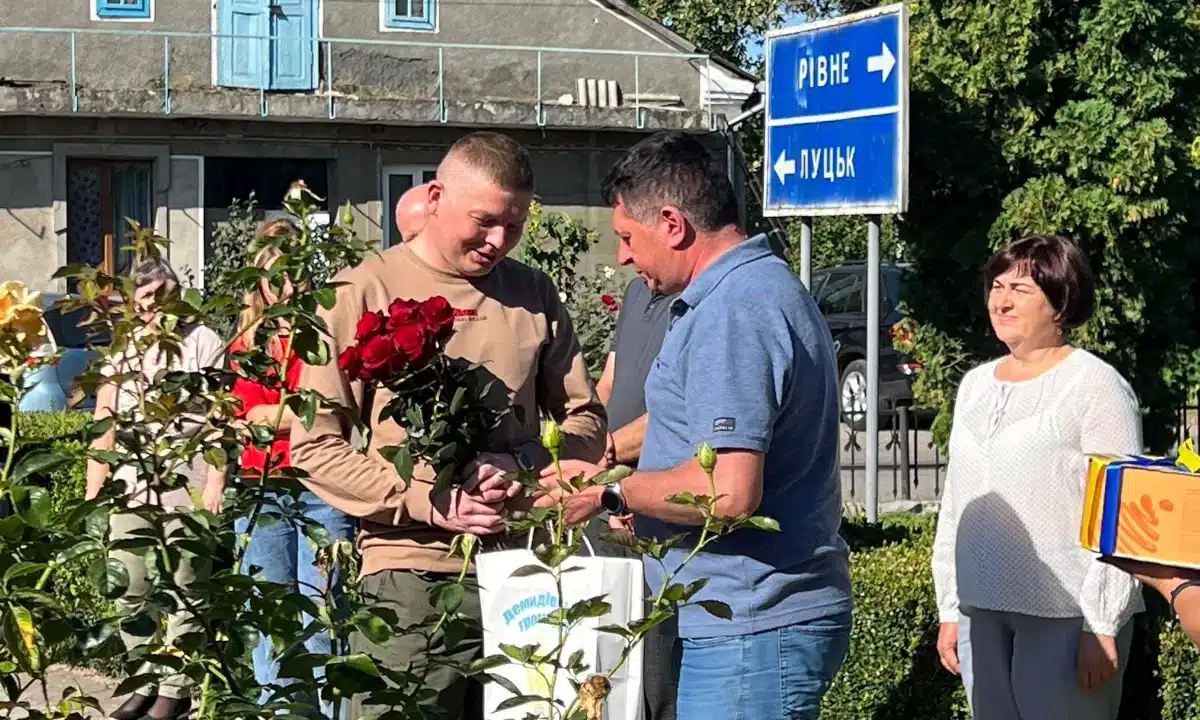 На Демидівщині зустріли з полону земляка — Героя Миколу Нарусевича