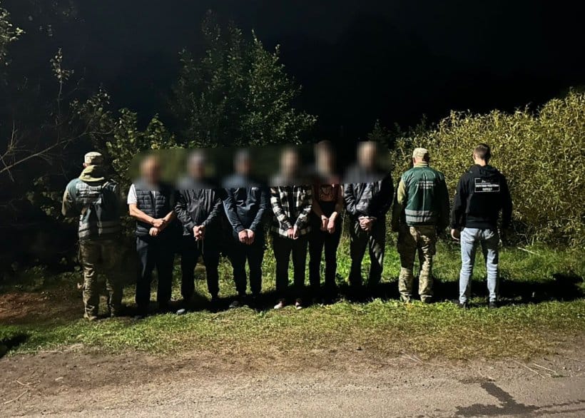 На Закарпатті затримали групу порушників кордону, серед них — житель Рівненщини