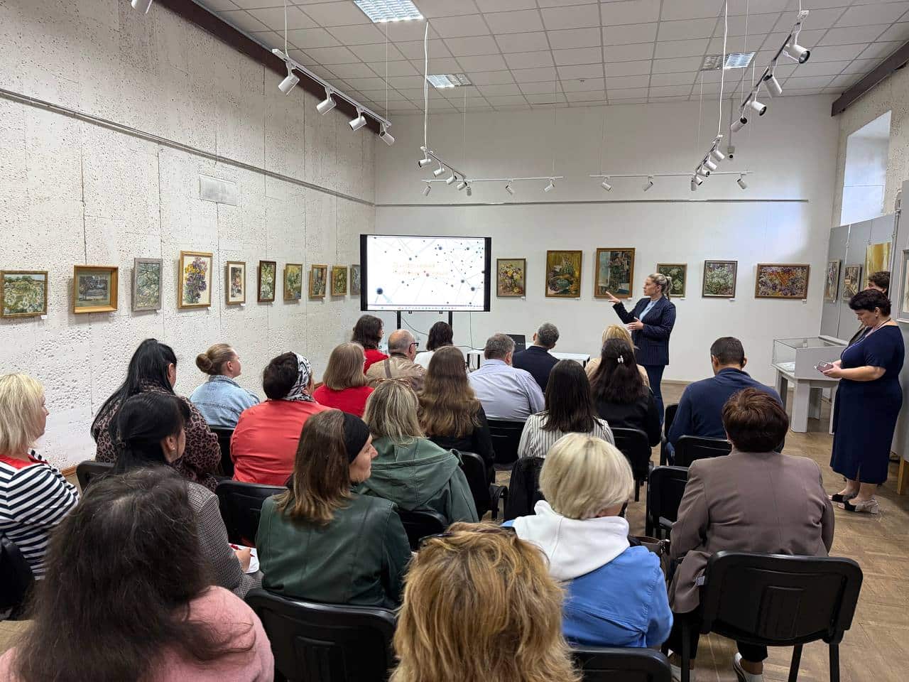 Рівненські музеї оцифровують колекції для доступу громадськості