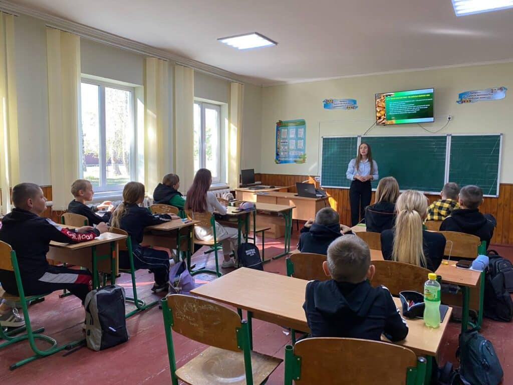 Неньківський ліцей