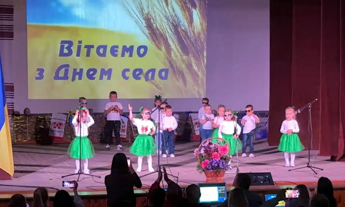 У Заболотті відзначили 442-гу річницю села та зібрали 88 тисяч гривень для ЗСУ