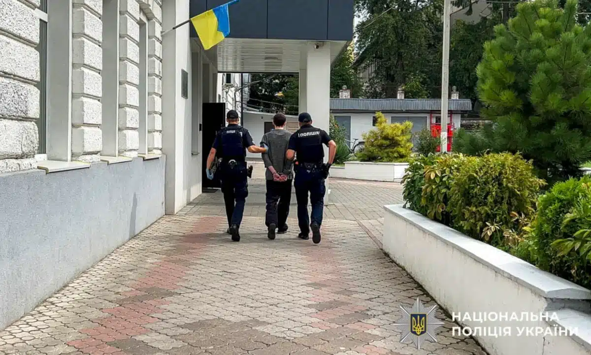 У Рівному 28-річний чоловік до смерті забив батька