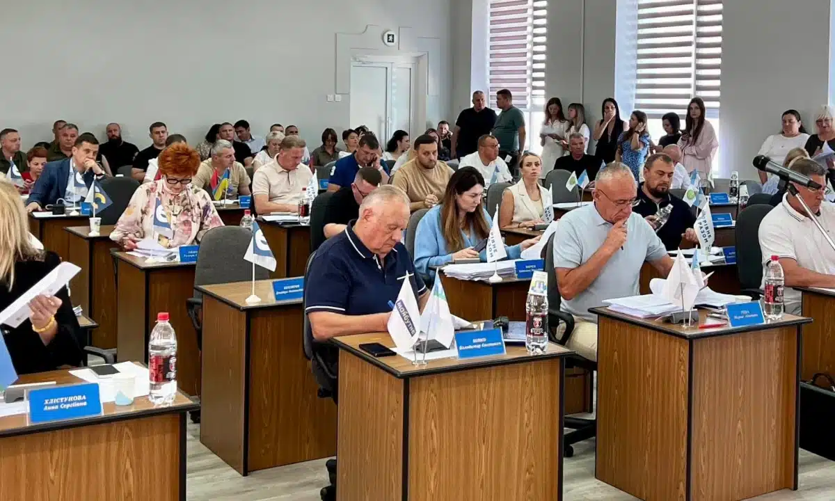 Відбулося друге пленарне засідання Рівненської міської ради: важливі рішення та підтримка від партнерів