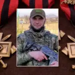 Воїн із Вараської громади Ігор Савонік нагороджений відзнакою «Золотий хрест» від Головнокомандувача ЗСУ