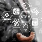 На Рівненщині три школи отримають сучасні STEM-кабінети На Рівненщині облаштовують STEM-кабінети в трьох школах