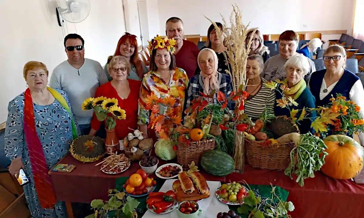 Осіння імпреза УТОС на Рівненщині. Зустріч із родзинкою, арттерапією та щедрим врожаєм