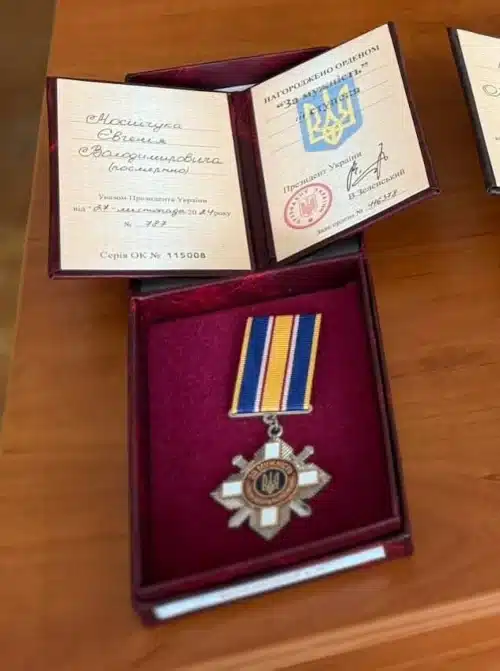 Yevhen-Mosijchuk-posmertna-nahoroda-03