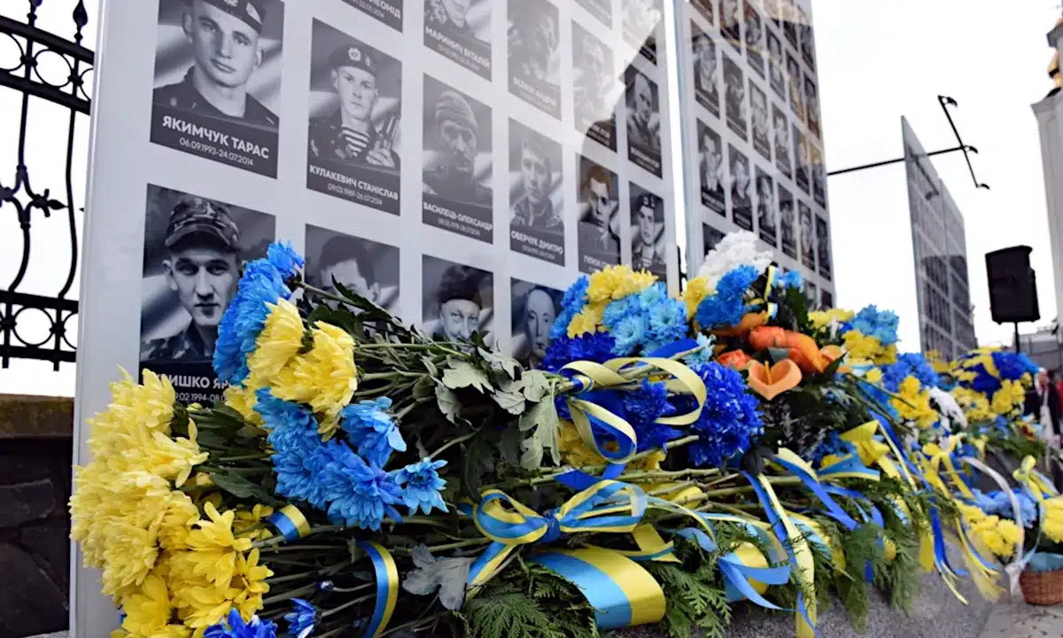 У Рівному вшанували Захисників і Захисниць України у День Покрови