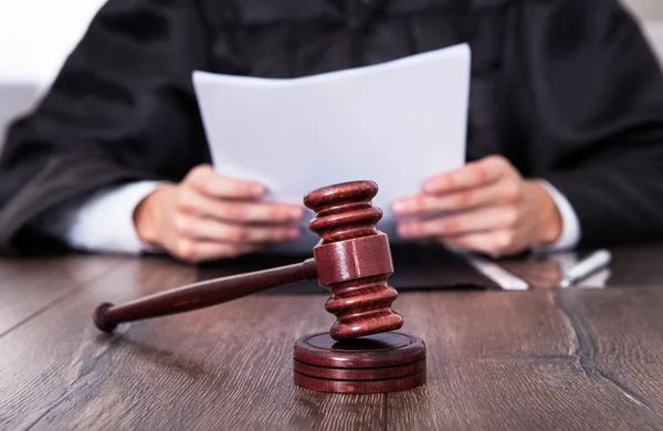 Колишнього слідчого з Криму судитимуть за державну зраду та колабораціонізм