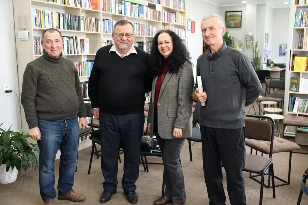 Зустріч із літераторкою на презентації роману.