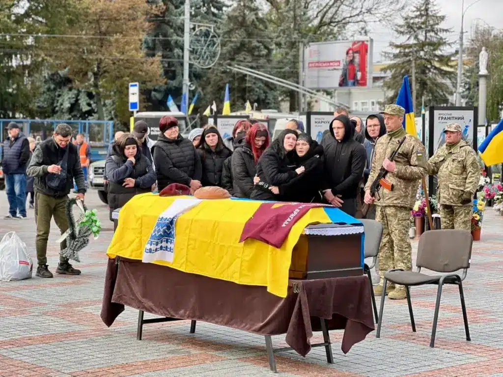 pokhoron-Nazarij-Orlovskyj-02