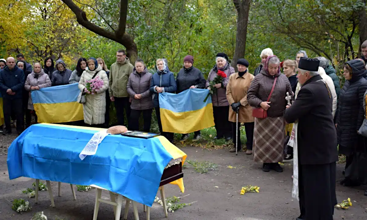 У Здолбунові попрощались із полеглим воїном Тарасом Галянтом Чин похорону Тараса Галянта.
