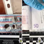 Варашівець, перебуваючи на замісній терапії, продавав наркотики Речові докази, які вилучила поліція у чоловіка, який продавав наркотики.