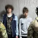 Російській агенти під час затримання СБУ.