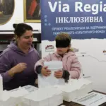 В Острозькому замку презентували інклюзивну екскурсію «Не в темряві»
