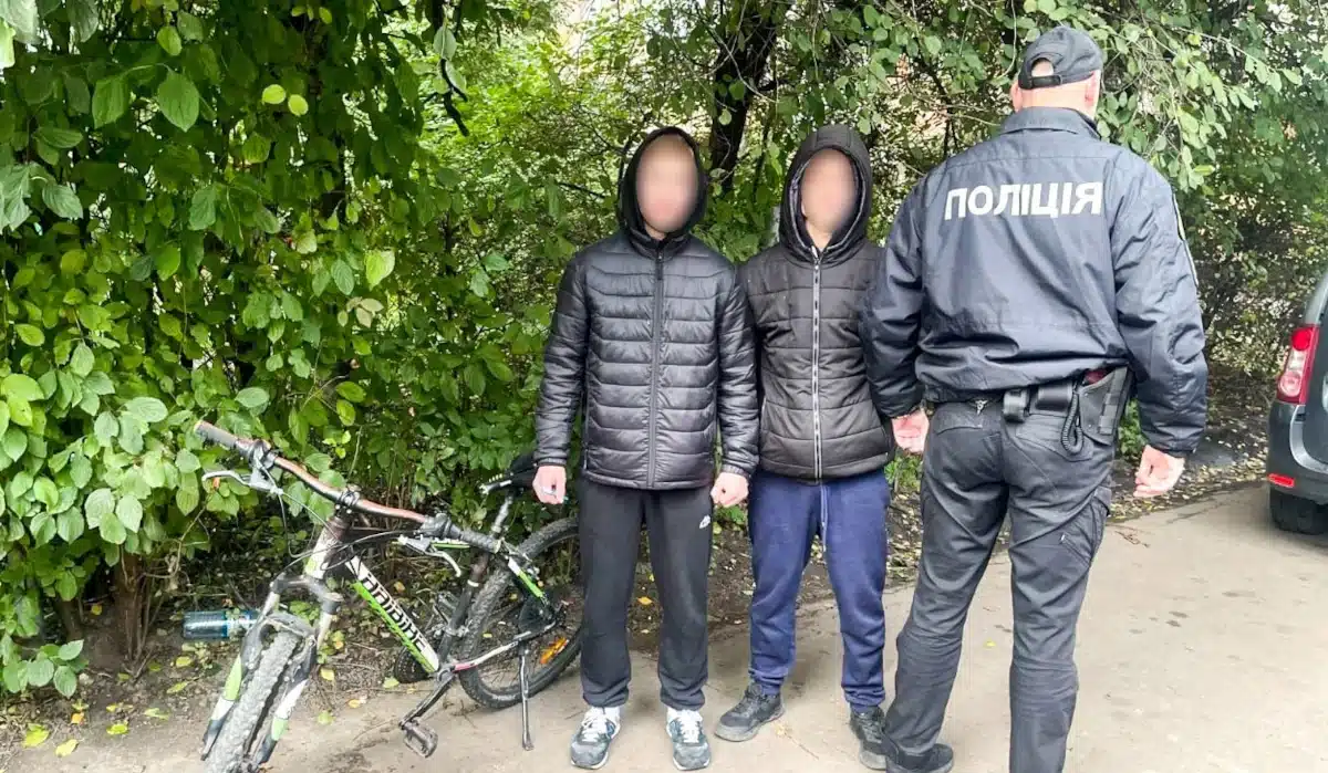 Поцупили два велосипеди з подвір’я. У Рівному затримали двох рецидивістів