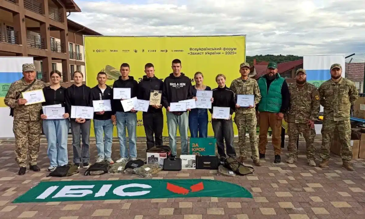 Ліцеїсти з Рівненщини стали переможцями перших всеукраїнських змагань «Захист України – 2025»