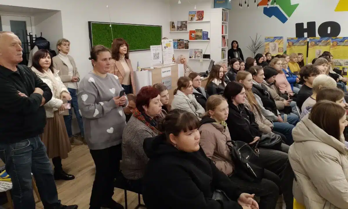 Експозицію про митця і воїна УПА Ніла Хасевича відкрили у рівненській бібліотеці Молодь на відзначення 120-річчя Ніла Хасевича.