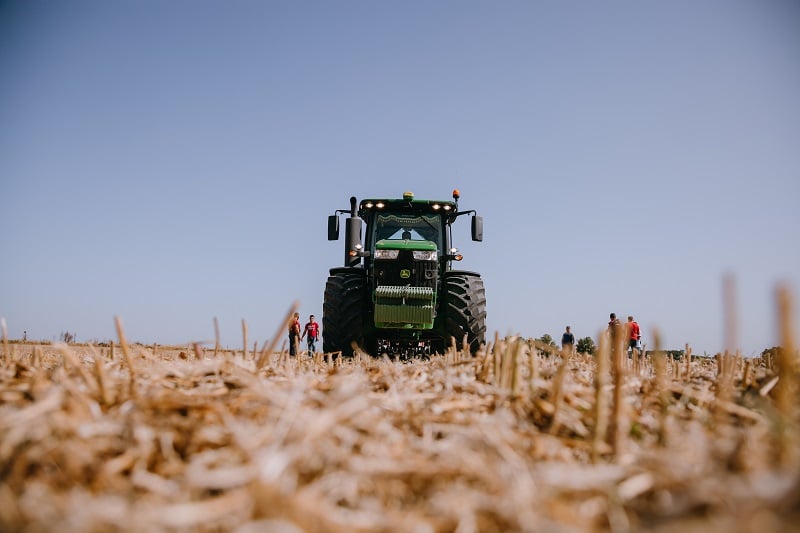 Шість агропідприємств Рівненщини отримають 2,3 млн грн компенсації за техніку Агротехніка на полі