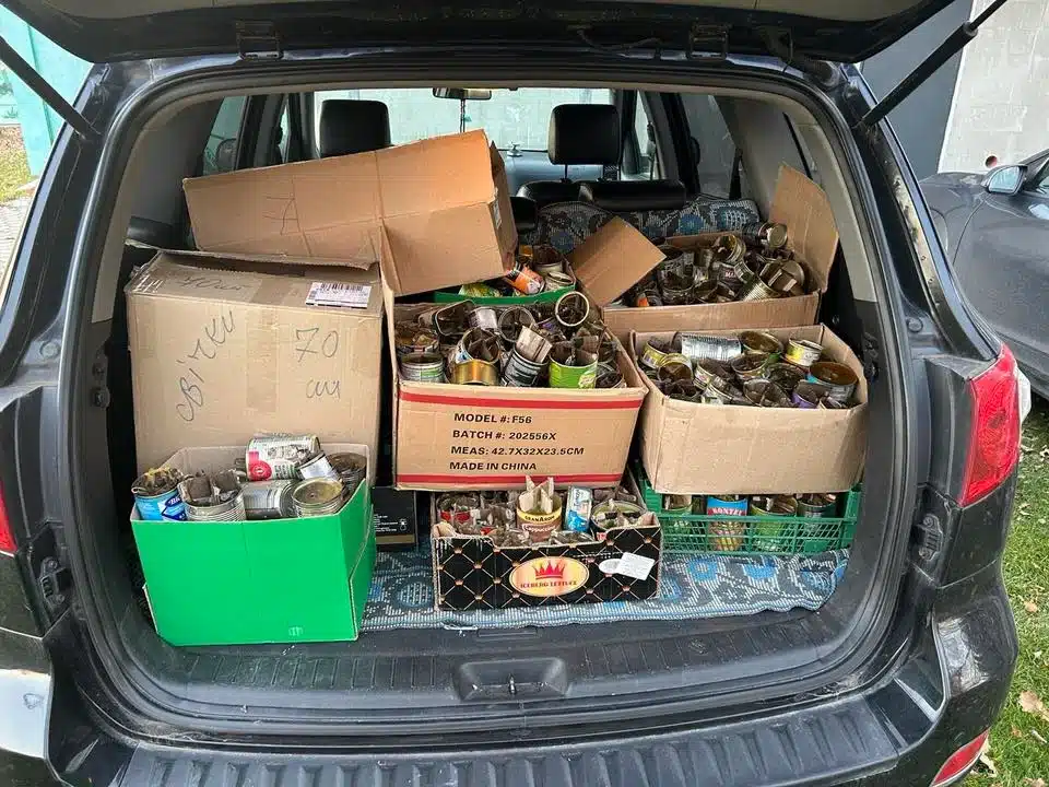 Окопні свічки готові до відправки.