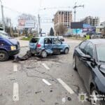 У ДТП за участю трьох авто постраждала пасажирка у Рівному сталася дорожньо-транспортна пригода за участю трьох автомобілів.