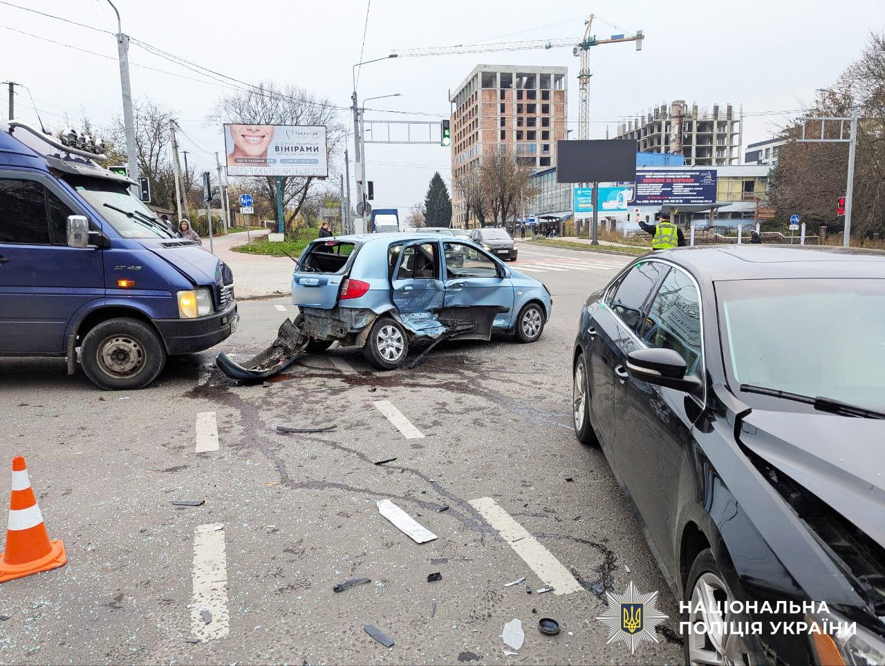у Рівному сталася дорожньо-транспортна пригода за участю трьох автомобілів.