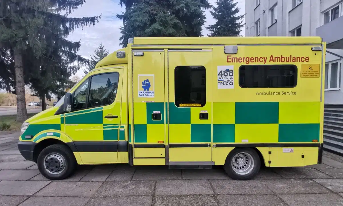 Дубно отримало автомобіль швидкої допомоги від міста-побратима Оксфорд (США) Автомобіль швидкої допомоги для Дубна, профінансований Оксфордом, США.