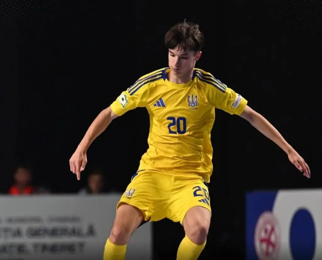 Артем Малиновський.