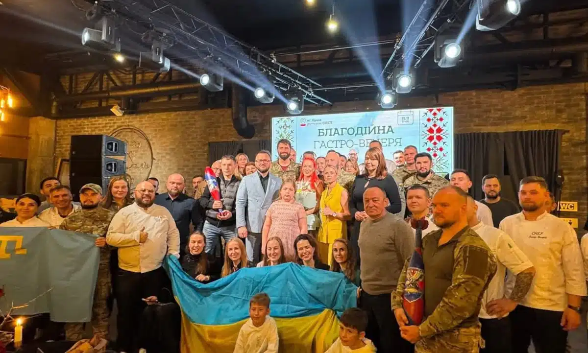 Соціально відповідальний бізнес зібрав понад 3,3 млн грн для підрозділів Сил оборони Учасники гастро-вечері у Луцьку.