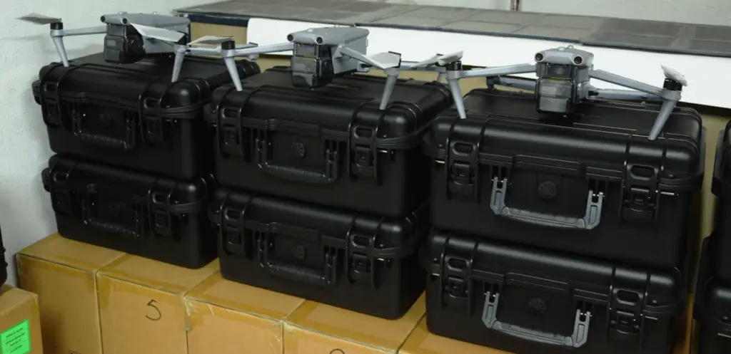 Дрони Autel EVO Max 4T.