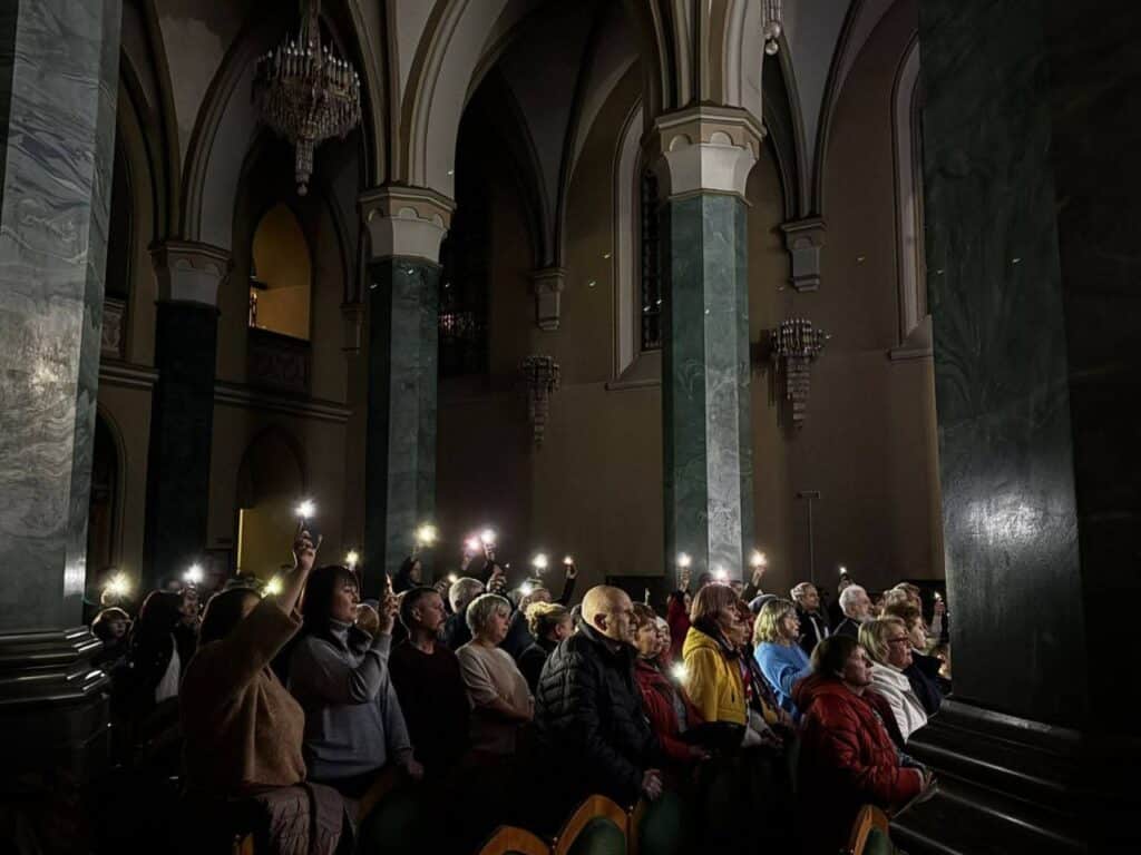 Святковий вечір із нагоди триріччя центру ЯМаріуполь Рівне»