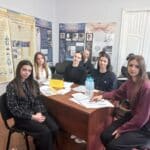 Юні хіміки Рівненщини змагались у наукових батлах Діти на турнірі з хімії