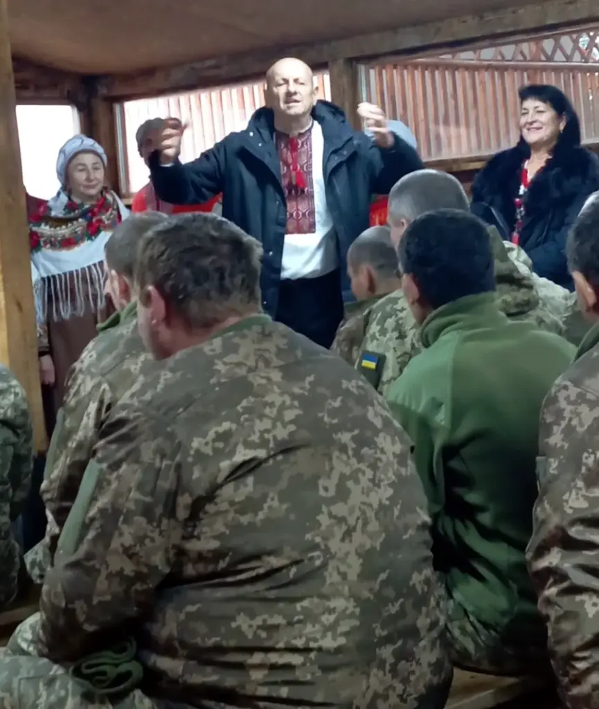 Гуморески виконує Василь Заболотний.