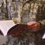 Книга для військових