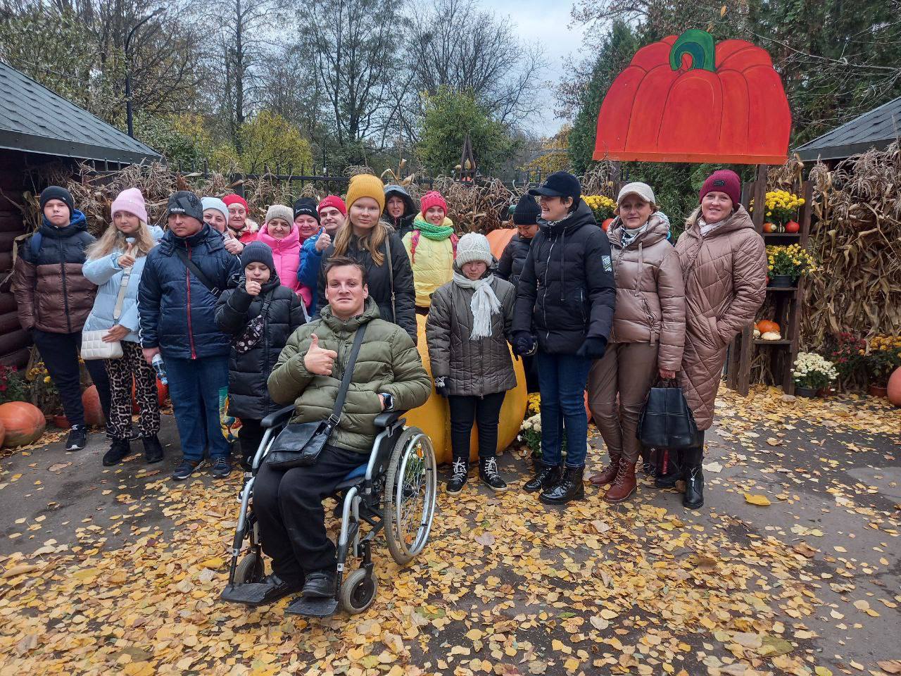 Діти з інвалідністю Костопільської громади відвідали Рівненський зоопарк Діти з інвалідністю Костопільської громади відвідали Рівненський зоопарк