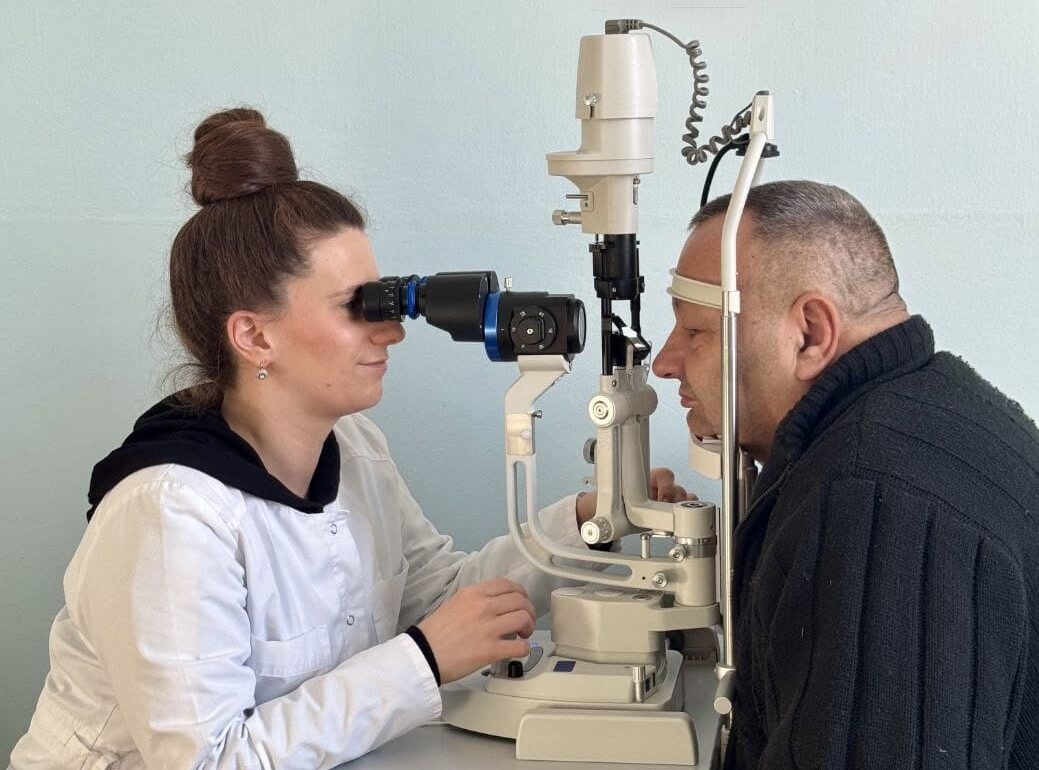 Щілинна лампа