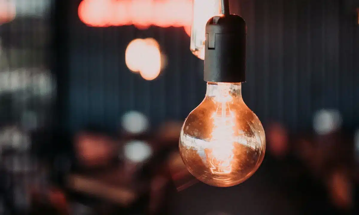 На Рівненщині підприємець ошукав енергокомпанії на понад 1,4 млн грн На Рівненщині підприємець ошукав енергокомпанії на понад 1,4 млн грн