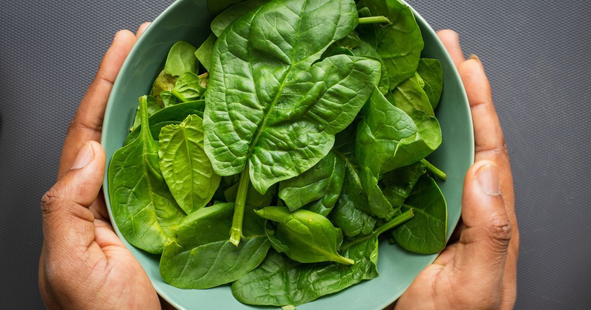 Зелень - шпинат