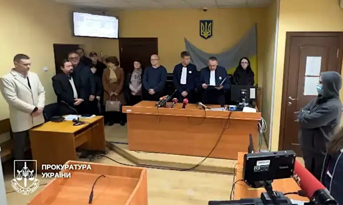 У суді зачитують вирок у справі про вбивство рівнянки.