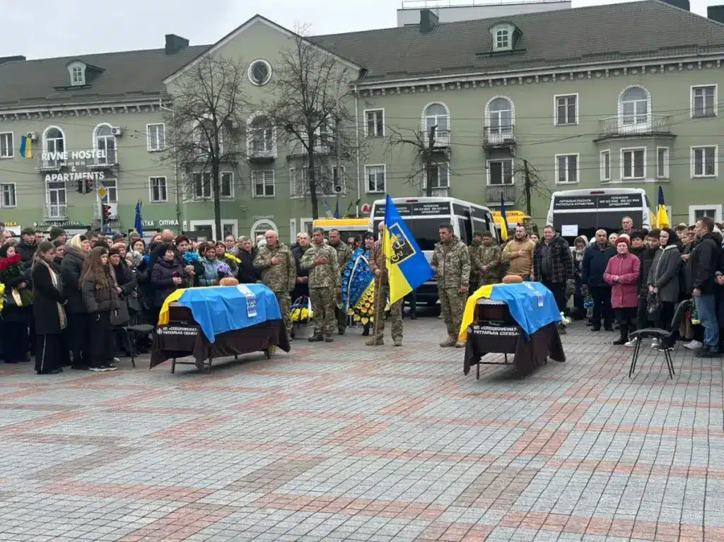 Похорон Віталія Балюка і Валерія Кравчука.