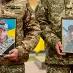 Портрети Романа Мосійчука і Павла Пікули.