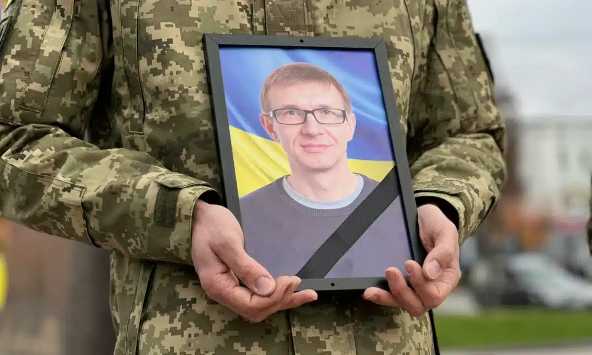 З полеглим захисником Сергієм Фоміним попрощались у Рівному Портрет Сергія Фоміна.