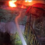 Горить будинок