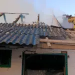 У селі Боратин на Дубенщині рятувальники загасили пожежу в господарській будівлі Пожежа у господарській будівлі у селі Боратин. Працює пожежник.