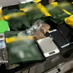 Рівнянина засудили до 10 років ув’язнення за збут наркотиків і психотропів Вилучені наркотики та інші речові докази.