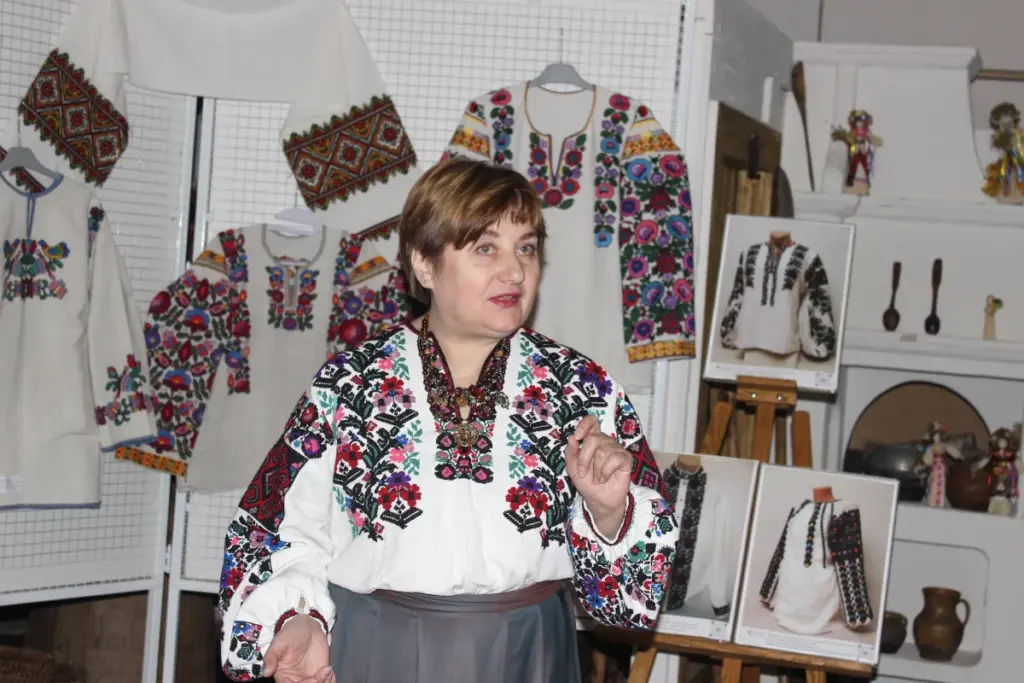 Голова ГО «Школа борщівської народної сорочки» Вікторія Кривоніс.
