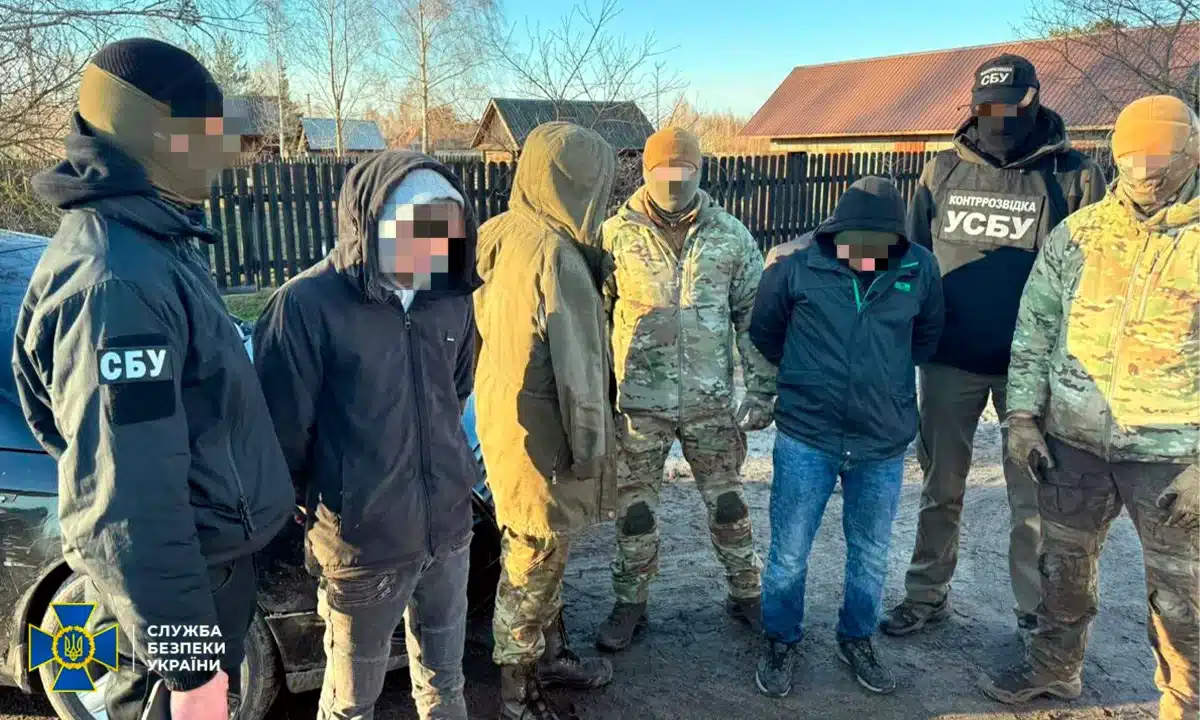 Затримання осіб, що організували схему переправлення ухилянтів.