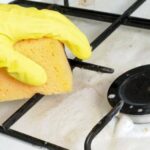 Як почистити газову плиту домашніми засобами Очищення газової плити