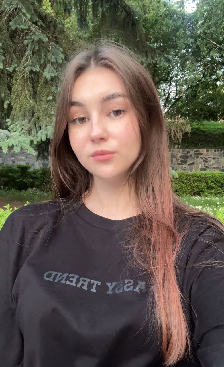 Анастасія Возгречко